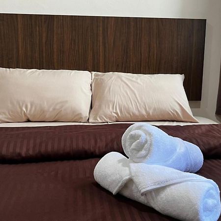 Skye Apartment Hotel 브린창 외부 사진